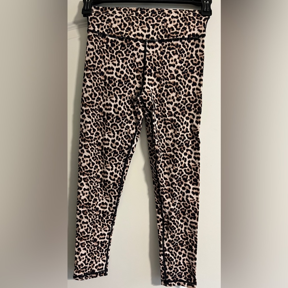 Zyia Capri Leggings